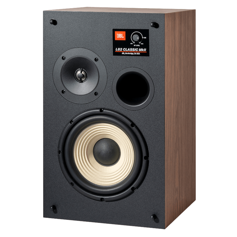 JBL L82